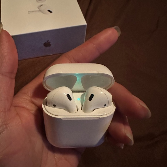 Airpods Gen 2 used but not abused still works fine accepting offers - Picture 1 of 7